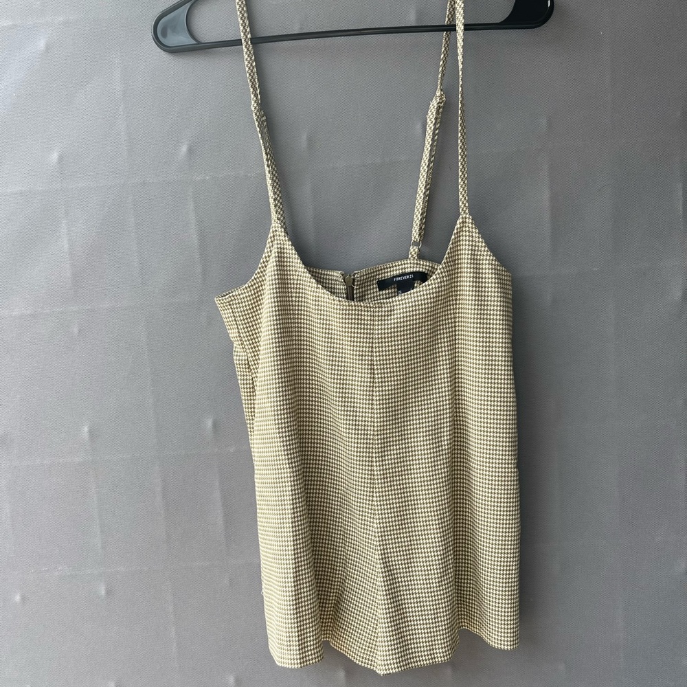 F21 romper